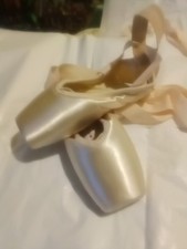Russian pointe rubin for sale  Hernando