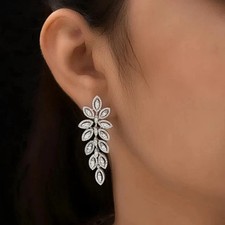 Brinco feminino pendurado folha moissanita corte redondo 3,20 quilates folheado a ouro branco 14K comprar usado  Enviando para Brazil