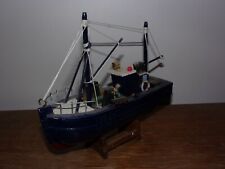 Wooden fishing boat d'occasion  Expédié en Belgium