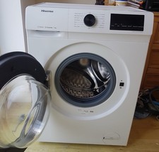 Hisense wfqp7012evm 7kg for sale  WARRINGTON