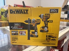 Dewalt 20v max for sale  Kew Gardens