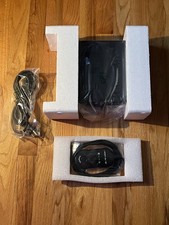 Buttkicker BKA-130-C, amplificador de potência, com cabo de alimentação e controle remoto. VENDEDOR DOS EUA., usado comprar usado  Enviando para Brazil