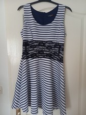 Robe rayée évasée d'occasion  Aucamville