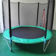 Trampoline safety pad d'occasion  Expédié en Belgium