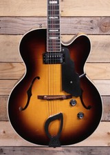 Guitarra Guild X-150 semi-oca Burst com estojo "Excelente estado" comprar usado  Enviando para Brazil
