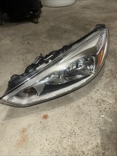 Conjunto de farol lateral de halogênio 2015-2018 Ford Focus LH driver fabricante de equipamento original comprar usado  Enviando para Brazil