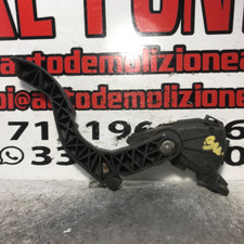 8d1721523l pedale acceleratore usato  Due Carrare