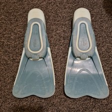 Children swim fins for sale  BUXTON