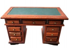 Scale captains pedestal for sale  HALSTEAD
