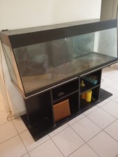 Aquarium meuble noir. d'occasion  Salon-de-Provence