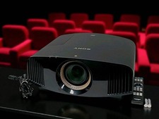 Projetor de Home Theater Sony VPL-VW715ES US$ 13.000 - Preto e Apenas 191 Horas de Lâmpada comprar usado  Enviando para Brazil