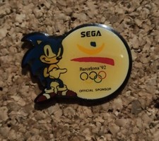 Pin sonic sega d'occasion  Expédié en Belgium