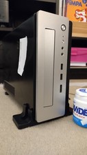 Computer desktop compatto usato  Zandobbio