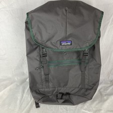 Mochila de caminhada Patagonia Arbor Classic Pack 25L litros cinza com acabamento verde 47958 comprar usado  Enviando para Brazil