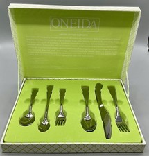 Novo na caixa Oneida 6 peças conjunto de talheres infantis progresso CURVA bebê-criança aço inoxidável 18/10 comprar usado  Enviando para Brazil