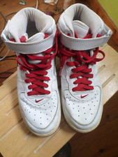 Nike air femme d'occasion  Dompierre-sur-Mer