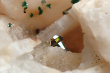CORNWALLITE + OLIVENITA * PEQUENOS CRISTAIS VERDES EM QUARTZO! Mina Clara, ALEMANHA comprar usado  Enviando para Brazil