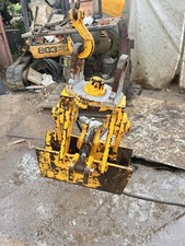 Hydraulic kerb lifter for sale  BEDFORD