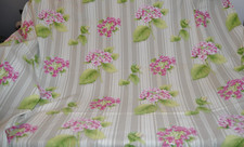 Tissu décor fleurs d'occasion  Moissac