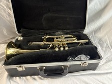 Corneta de latão BLESSING Scholastic comprar usado Corneta de latão BLESSING Scholastic comprar usado  Enviando para Brazil