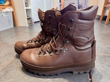 Altberg defender boots for sale Altberg defender boots for sale  CANNOCK