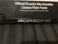 Usado, PORSCHE - Um quadro de placa de licença original (aço inoxidável preto) como novo. comprar usado Usado, PORSCHE - Um quadro de placa de licença original (aço inoxidável preto) como novo. comprar usado  Enviando para Brazil