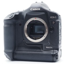 Canon fotocamera reflex usato  Spedire a Italy