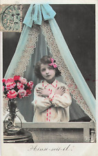 Prayer little girl d'occasion  Expédié en Belgium