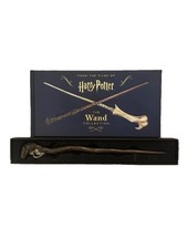 Harry Potter: The Wand Collection Book Hardcover plus wizarding world wand comprar usado  Enviando para Brazil