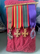Barrette medals cross d'occasion  Expédié en Belgium