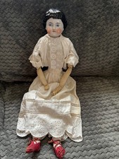 Ancienne poupée porcelaine d'occasion  Grandris