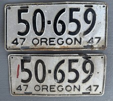 Pair license plates for sale  Lebanon