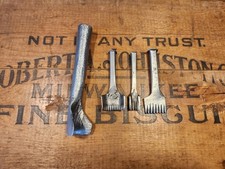 Pinking irons leather for sale  Genoa