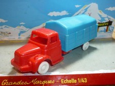 Ancien injectaplastic camion d'occasion  France