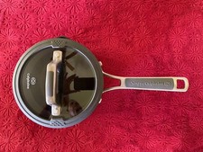 calphalon 2 1 2 qt saucepan for sale  Bourbonnais