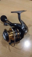 Moulinet pêche rotatif d'occasion  Expédié en France