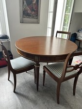 Table ronde salle d'occasion  L'Étang-la-Ville