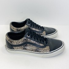 Vans skate sneakers for sale  Akron