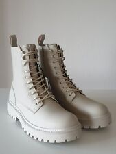 Scarpe stivaletti stringati usato  Italia