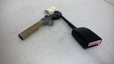 Attache ceinture gauche d'occasion  Villegusien-le-Lac