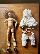 Petite poupée 1870 d'occasion Petite poupée 1870 d'occasion  Antony