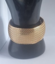 Bracelet manchette souple d'occasion  Chalon-sur-Saône