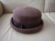 Chapeau rétro ruban d'occasion  Lingolsheim