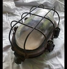 Ancienne lampe hublot d'occasion  Entraygues-sur-Truyère