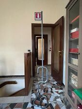 Piantana porta estintore usato  Milano