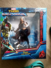 Actionfigur thor marvel gebraucht kaufen  Marienheide