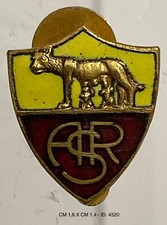 Calcio associazione sportiva usato  Milano