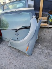 Parafango anteriore ford usato  Agropoli