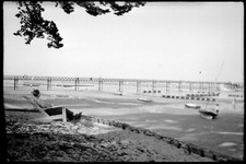 Portrait homme chaise longue paysage bord de mer - ancien négatif photo an. 1950 comprar usado  Enviando para Brazil