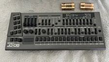 Roland desktop synthesizer d'occasion  Expédié en Belgium